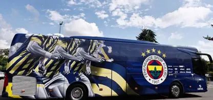 Fenerbahçe'nin yeni takım otobüsü tanıtıldı