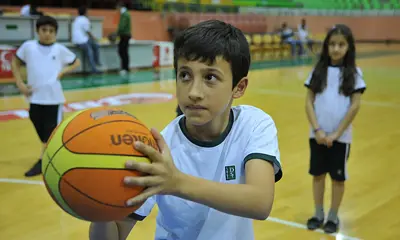 Darüşşafaka Basketbol Okulları Antrenmanları Başlıyor